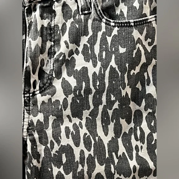 Paige Rosie HW Women’s Poppy Leopard Slim Crop FlareHigh Rise Jeans